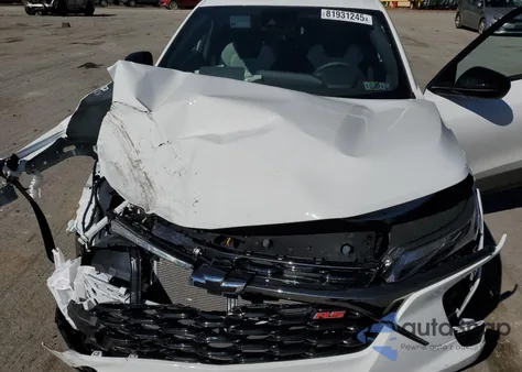 2025 Chevrolet Trax 1Rs z USA, uszkodzony, nr VIN KL77LGEP4SC338570